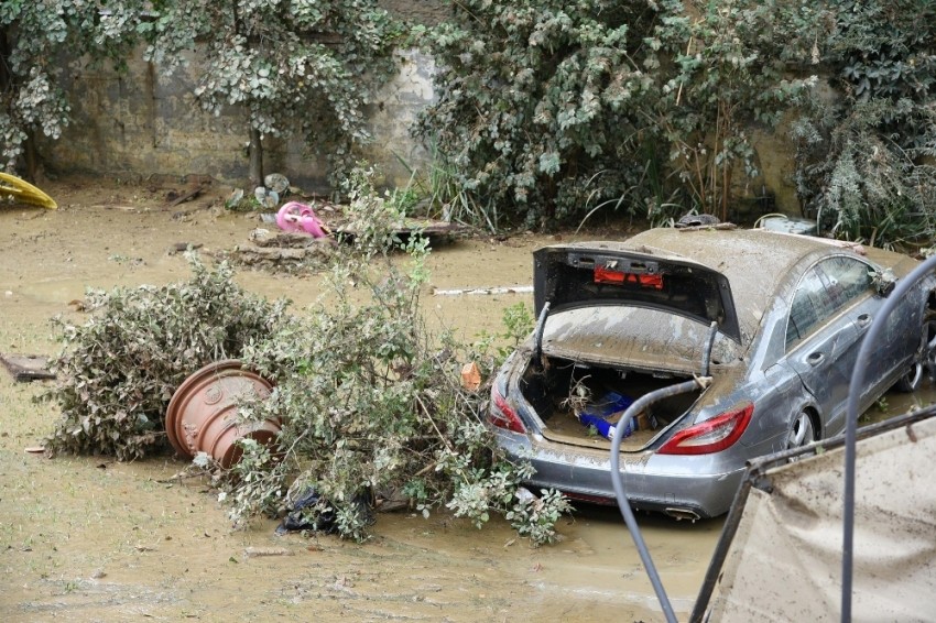 İtalya’da sel: 6 ölü