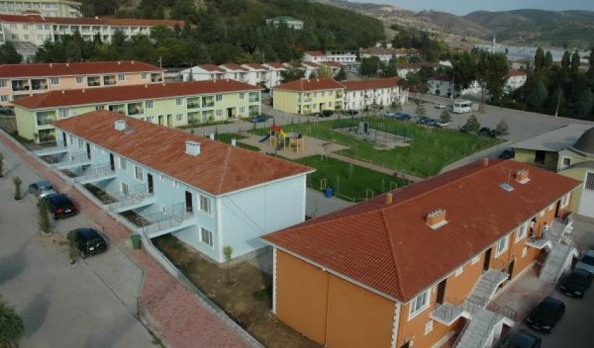 Eynal Kaplıcaları'na ayaklar için özel banyo yapılıyor