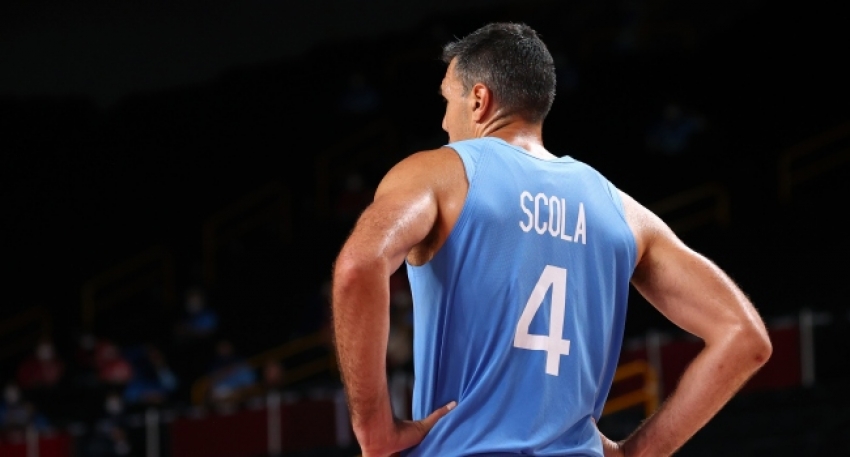 Luis Scola, parkelere veda etti