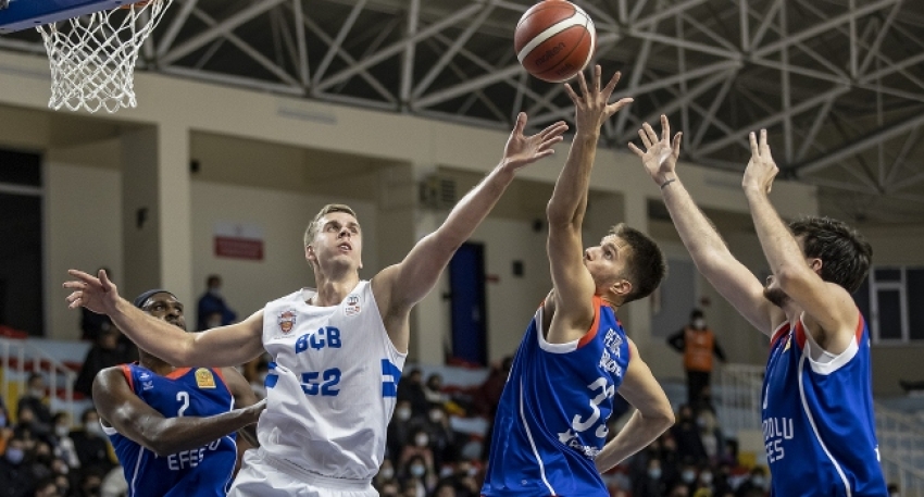 Anadolu Efes farka gitti