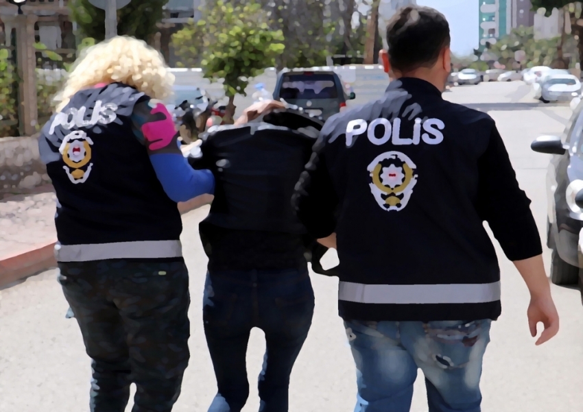 Balıkesir’de fuhuş operasyonu: 26 gözaltı