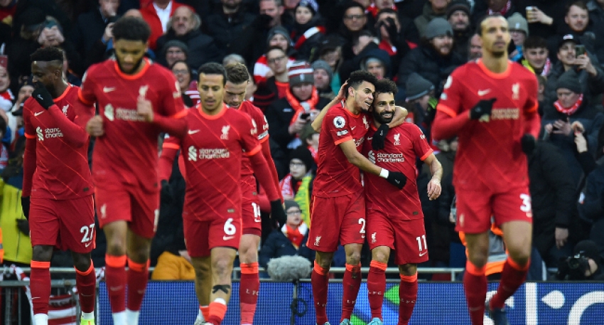 Liverpool 3 puanı 3 golle aldı