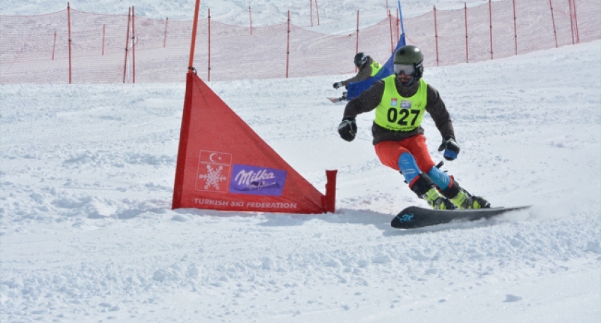 Snowboard Türkiye Şampiyonası başladı