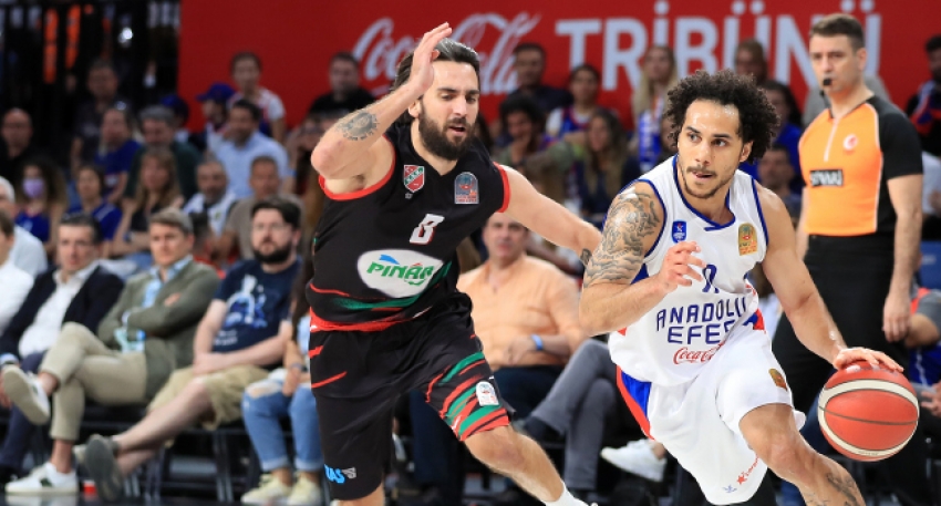 Anadolu Efes yarı finalde