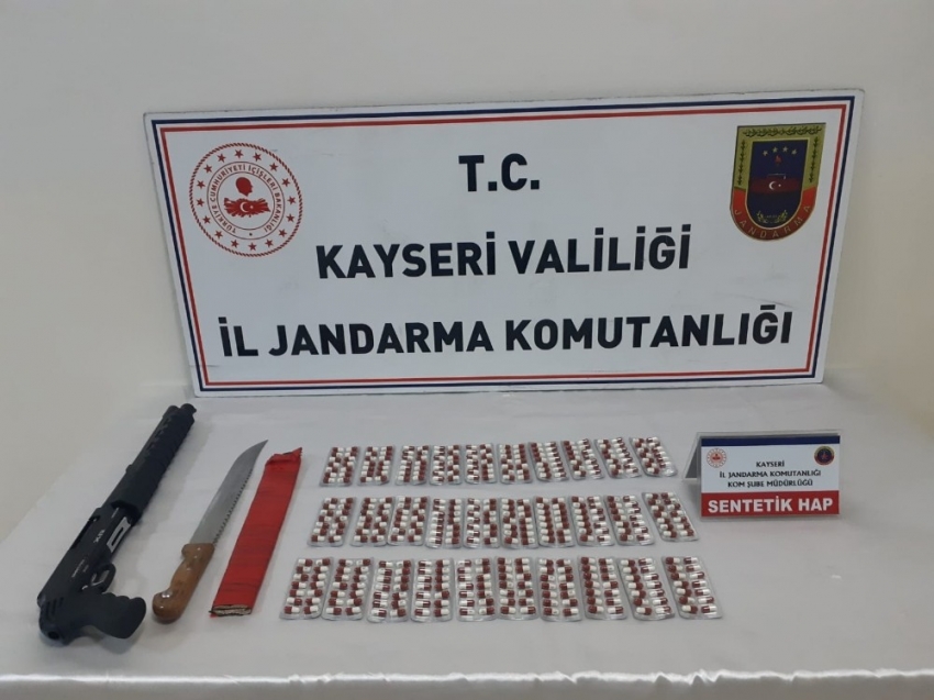  400 adet uyuşturucu hap ele geçirildi