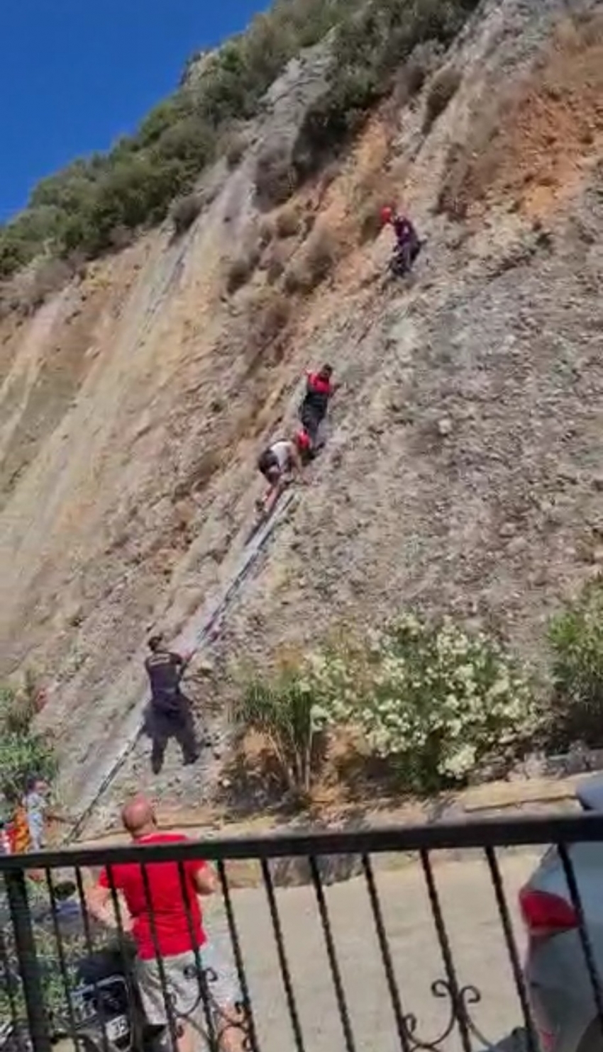 Milli dağcı antrenman için çıktığı dağda mahsur kaldı