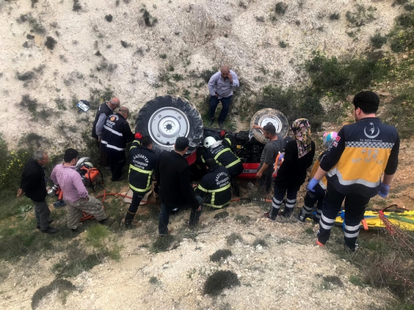 Traktörün altından 36 saat sonra çıktı