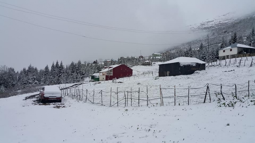 Doğu Karadeniz’de kar sürprizi