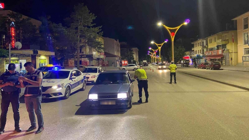 Polis gece gündüz denetimde