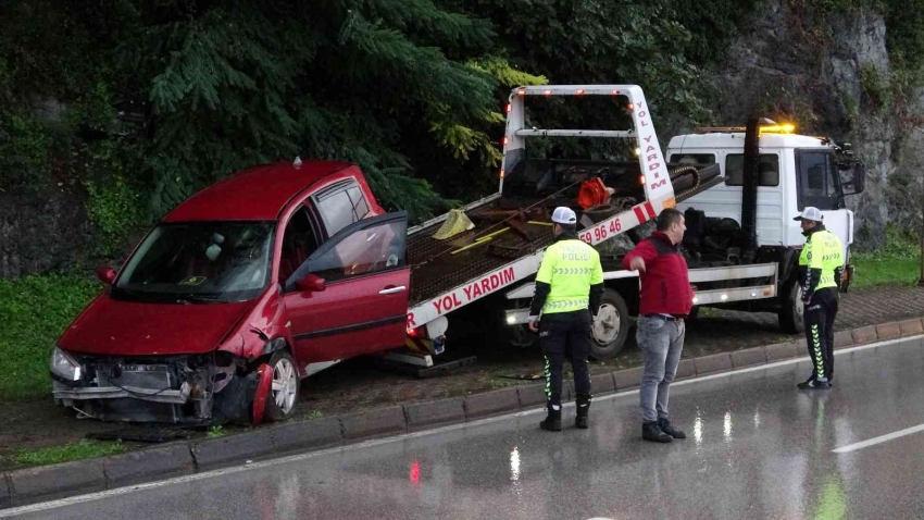 Trafik kazası: 2 yaralı