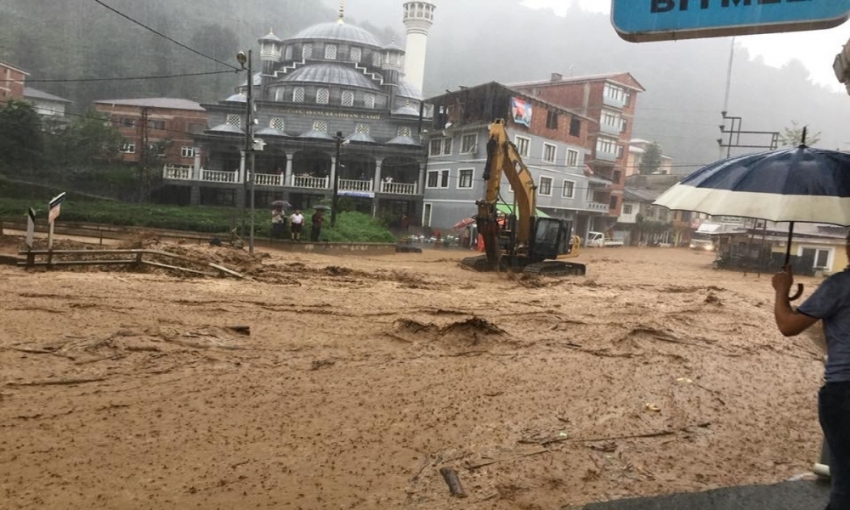 Rize’de şiddetli yağış