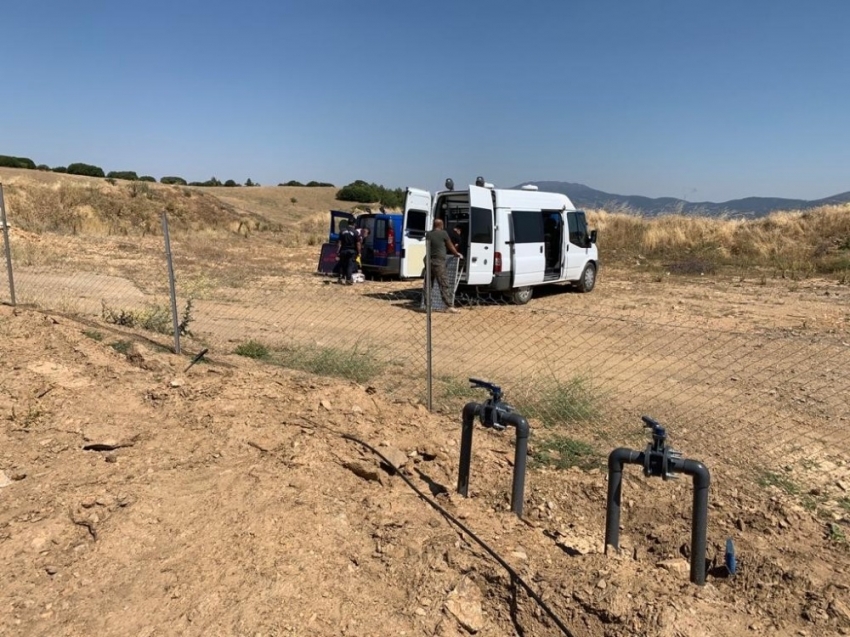 Manisa’da boş bir arsada el bombası bulundu