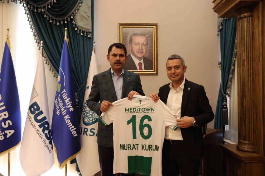 Bursaspor Başkanı Banaz, Bakan Murat Kurum’la bir araya geldi