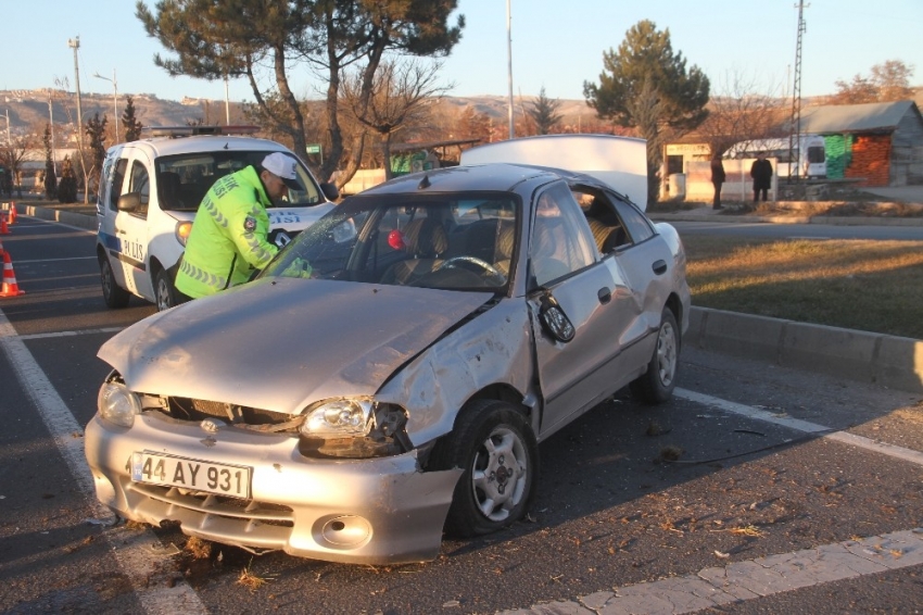 Elazığ’da trafik kazası: 4 yaralı