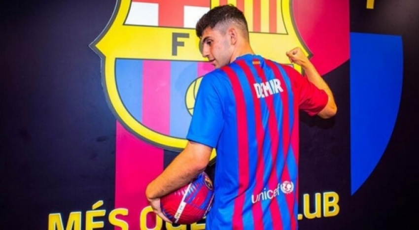 Yusuf Demir resmen Barcelona'ya imza attı!