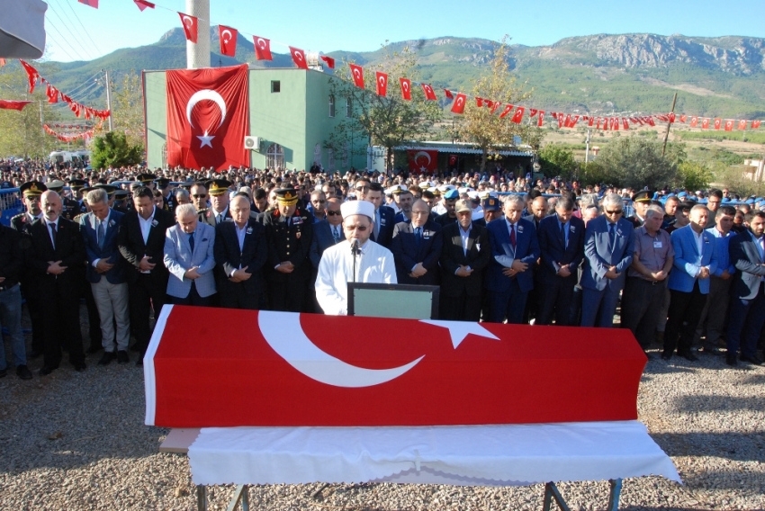 Silifke şehidini gözyaşlarıyla uğurladı