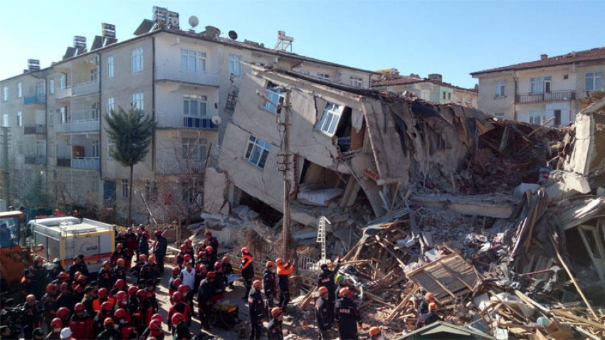 Deprem bölgesi için toplanan para açıklandı