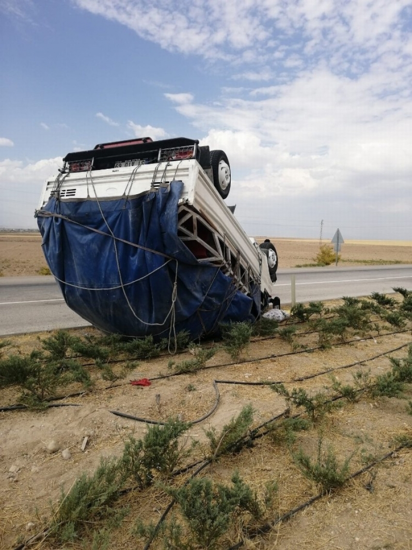 Konya’da kamyonet takla attı: 3 yaralı