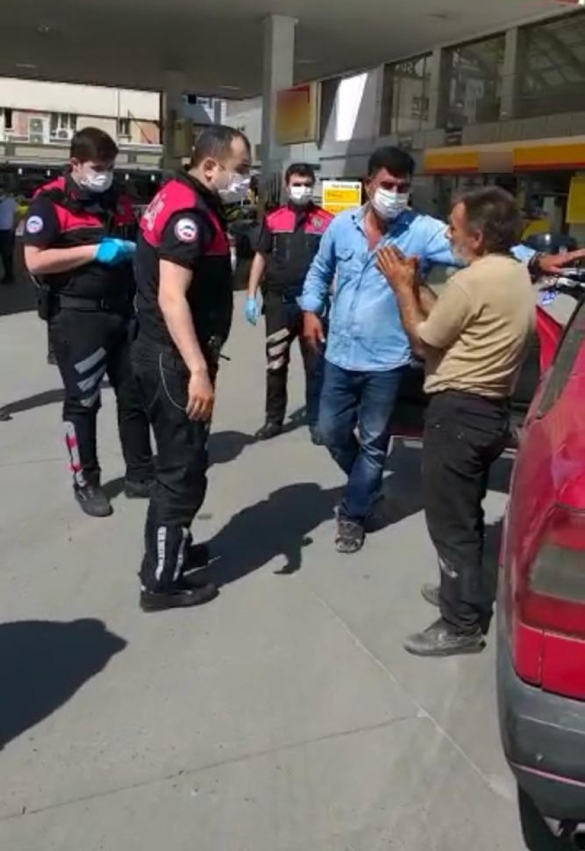 Alkollü şahıslar polisi tehdit edince...