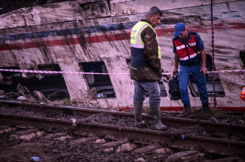 Tren faciasında ölü sayısı 24’e yükseldi