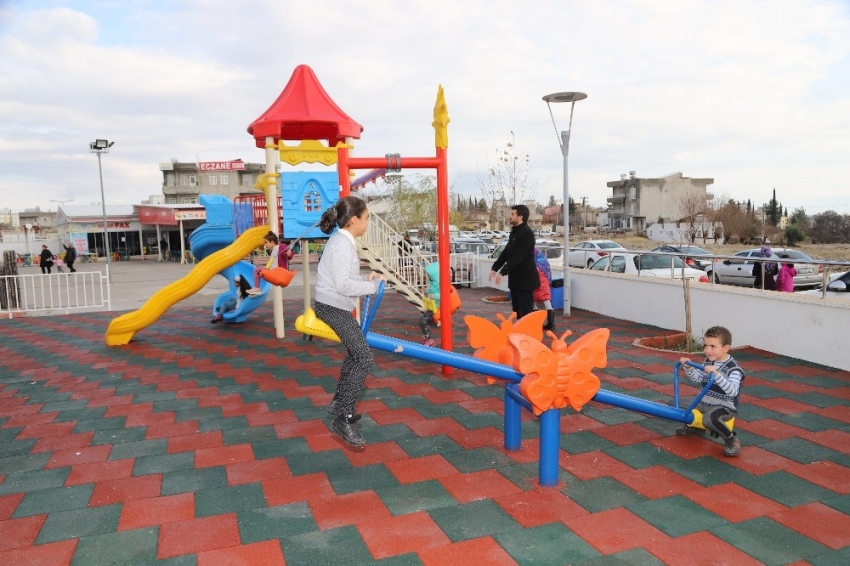 Çocuk hastanesine oyun parkı kuruldu