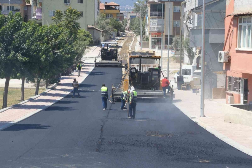 Üstyapı çalışmaları sürüyor