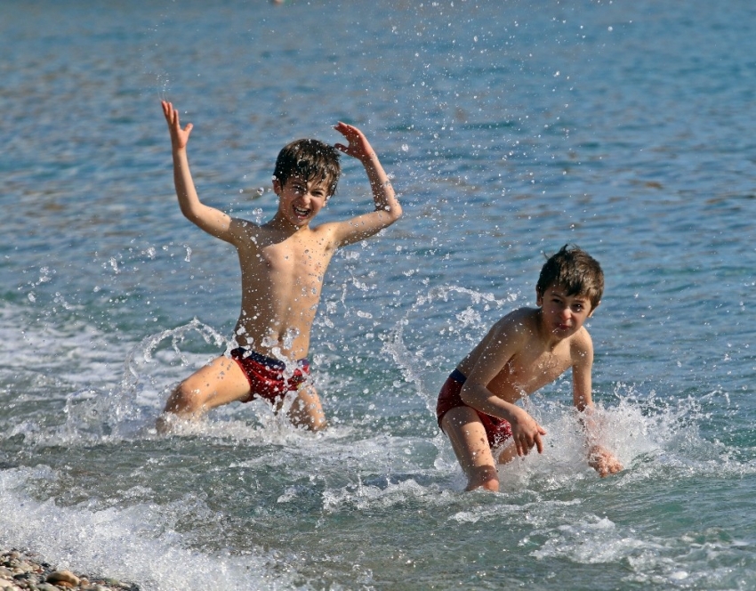 Antalya’da şubat ayında deniz keyfi