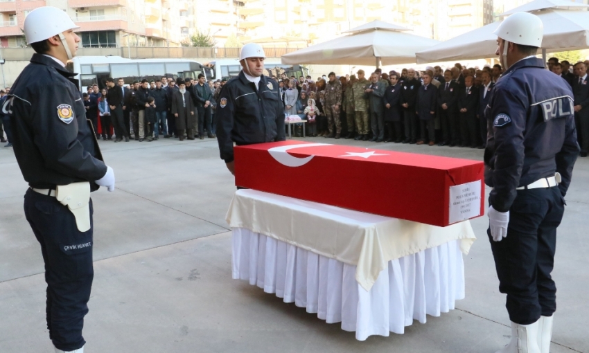 Diyarbakır şehidi memleketine uğurlandı