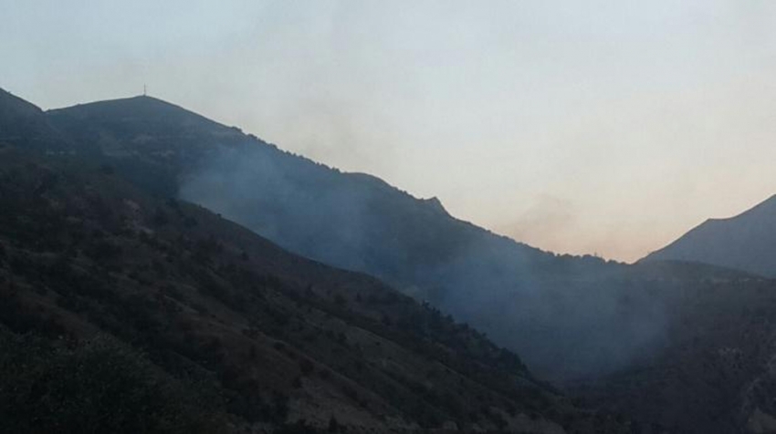 Güvenlik güçleri ile teröristler arasında çatışma