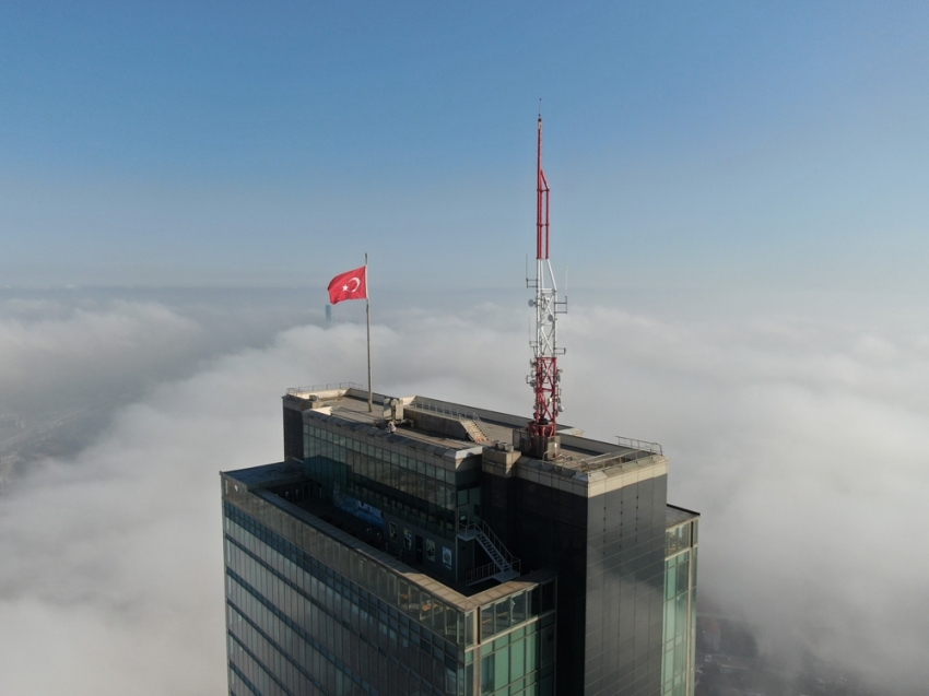 Sis içerisinde İstanbul masalı