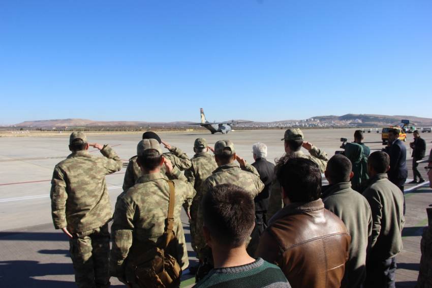 Fırat Kalkanı şehidi memleketine uğurlandı