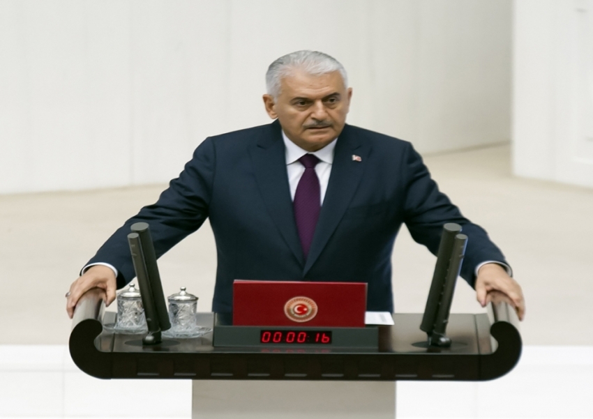 Binali Yıldırım’a Devlet Şeref Madalyası