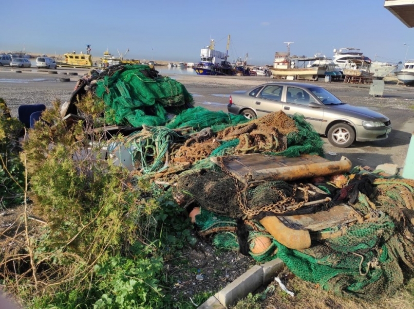 İzmir’de yasa dışı trol avcılığına geçit yok