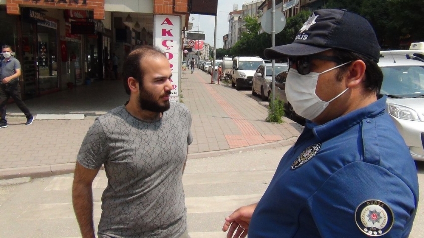 Bursa’da polis maske denetimine başladı