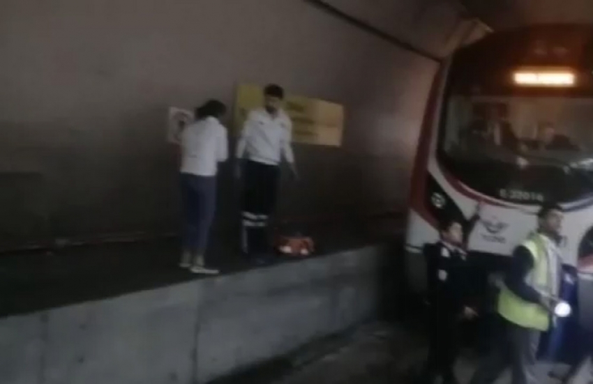 Marmaray’daki panik anları kamerada