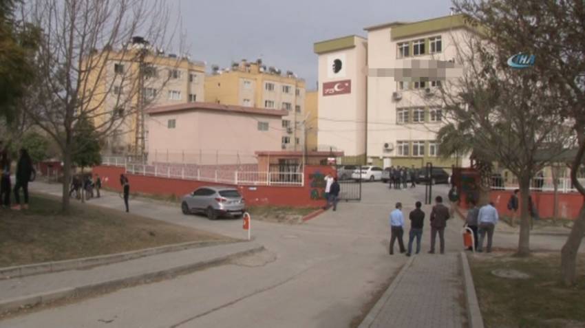 Lisede kantinci çırağı dehşeti: 4 öğrenci yaralı