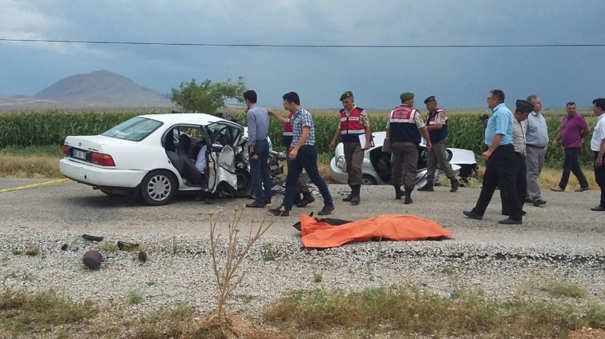 Karaman’da feci kaza: 6 ölü, 4 yaralı