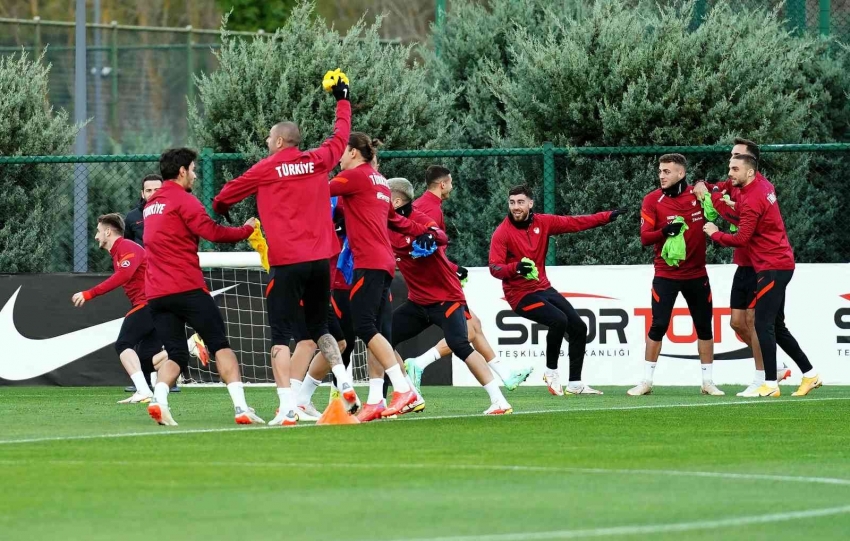 A Milli Futbol Takımı, Cebelitarık maçı hazırlıklarını devam ettirdi