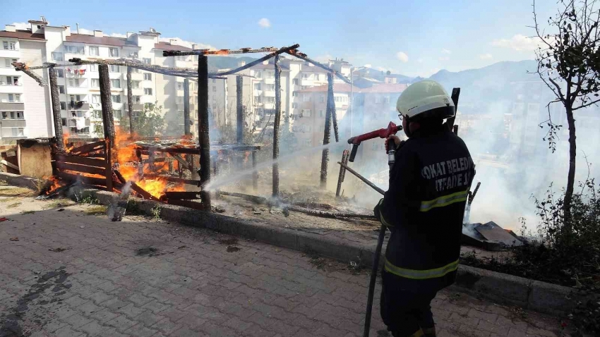 Çocukların ateşle oyunu yangın çıkardı