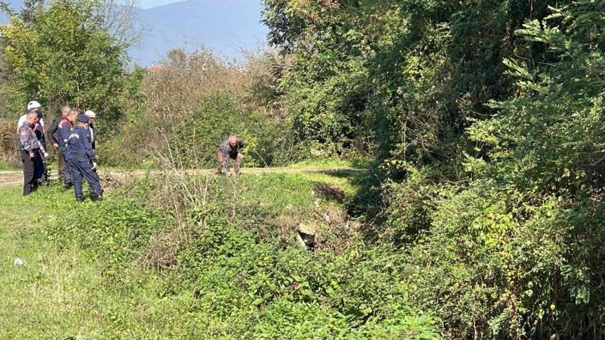 6 gündür kayıp olarak aranıyordu, dere yatağında ölü bulundu