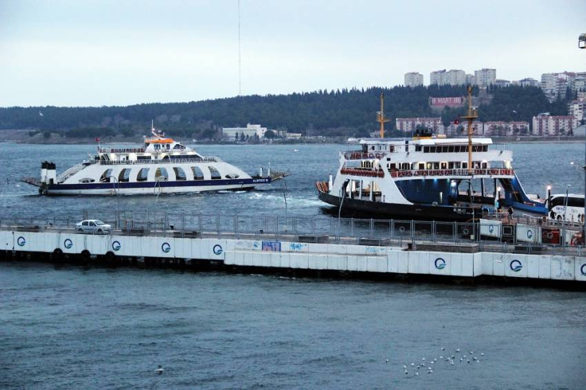 Çanakkale’de ada seferleri iptal