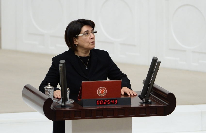 Mahkemeden Leyla Zana kararı