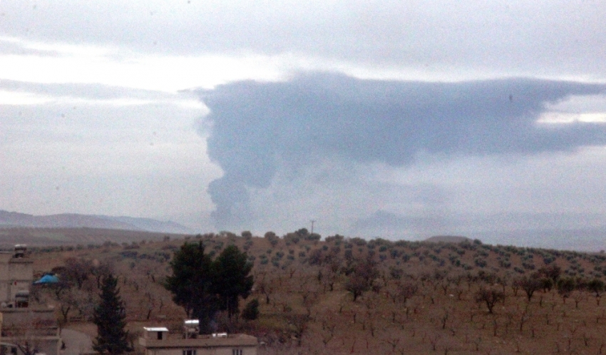 Havadan ve karadan bombardıman sürüyor