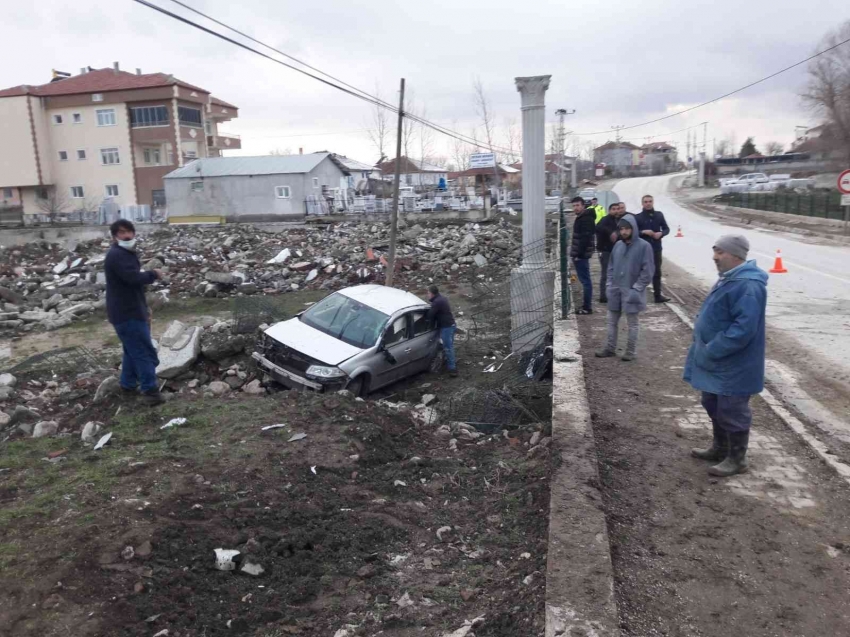 Cenazeye giderken kaza yaptılar: 6 yaralı