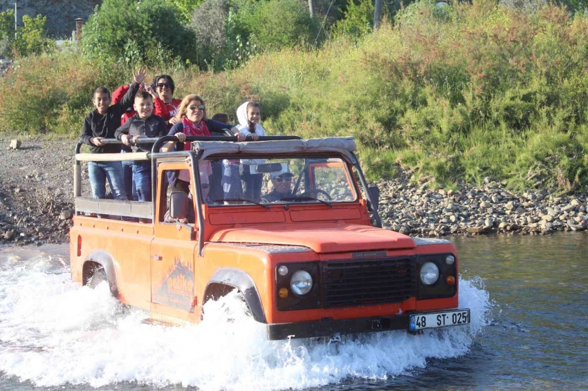 Safari turları ne kadar güvenli, şoförler konuştu