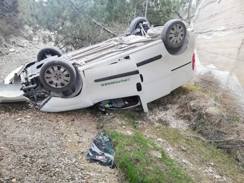 2 gündür kayıp olan şahıs, dere yatağına yuvarlanan aracında ölü bulundu