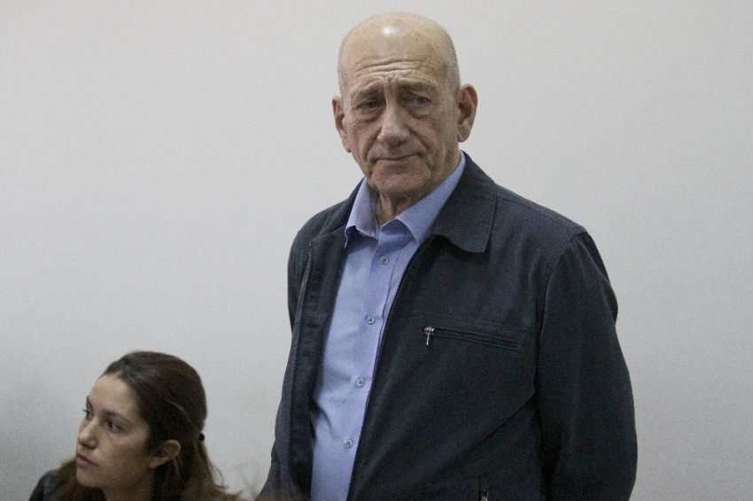 Eski İsrail Başbakanı Olmert serbest bırakıldı