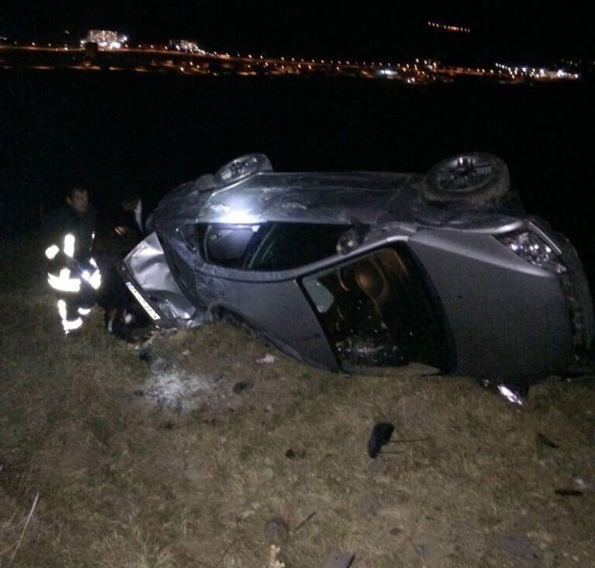 Özel harekat polisleri kaza yaptı: 1 ölü, 3 yaralı