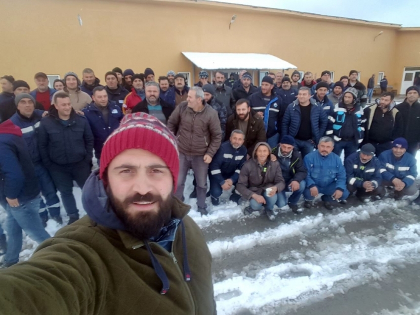 İşçiler greve gitti, üretim durdu