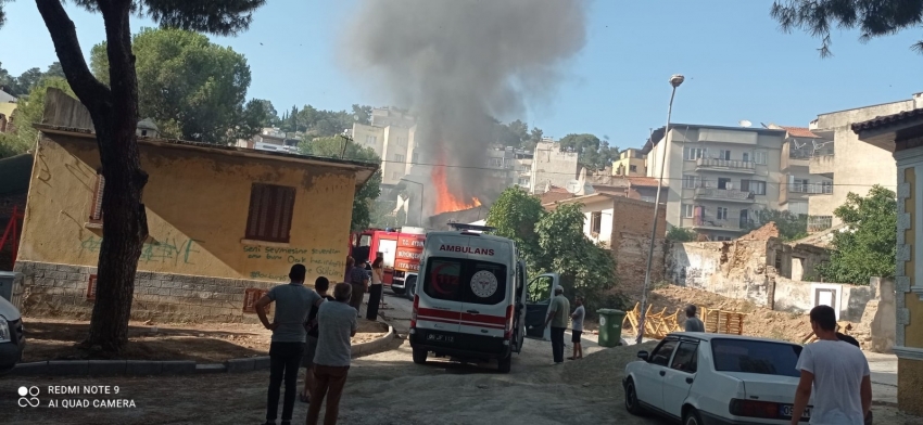 Balonları uçurmak isterken, mahalleyi havaya uçuruyorlardı